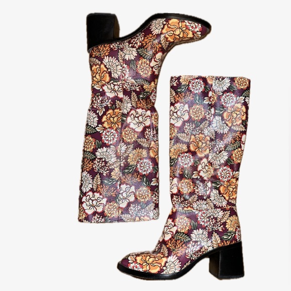 Larroude Ricky Boot - Picture 3 of 5